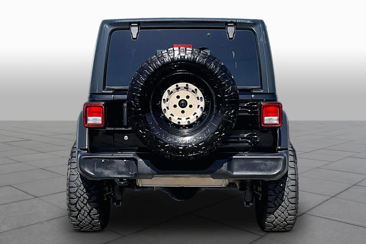 Used 2018 Jeep Wrangler Unlimited Sport S AWD/4WD image 5