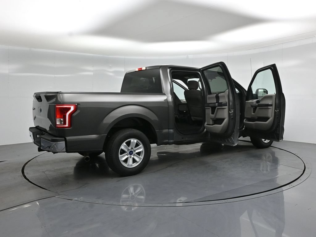 Certified 2017 Ford F150 XLT RWD image 6