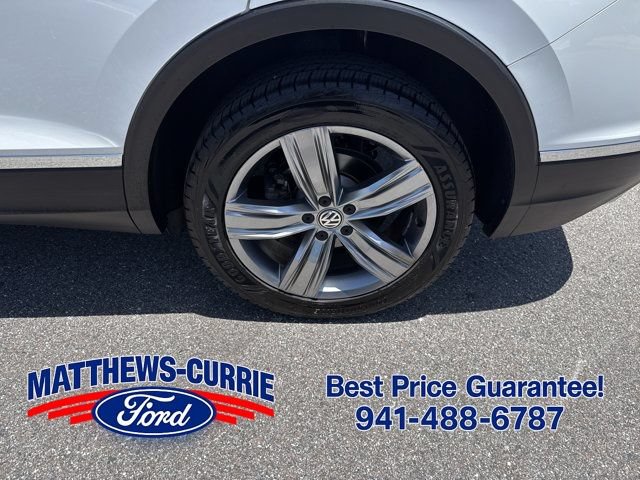 Used 2019 Volkswagen Tiguan SEL Premium AWD/4WD image 15