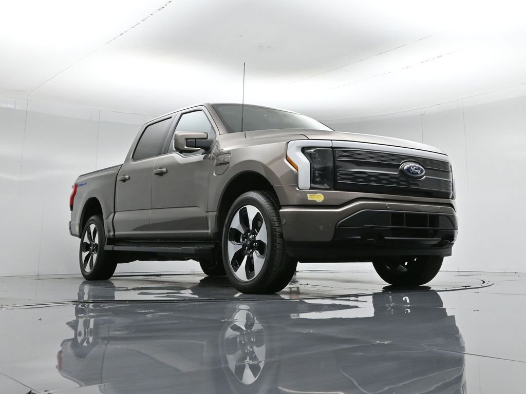 Certified 2022 Ford F150 Lightning Platinum image 49