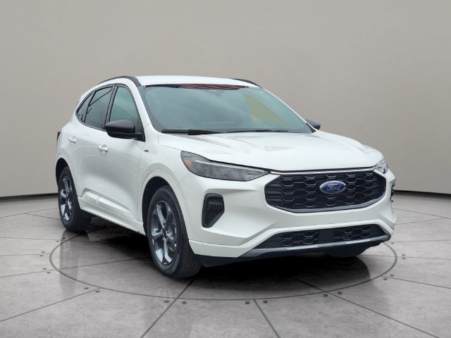 Certified 2024 Ford Escape ST-Line w/ Tech Pack #1 FWD image 14