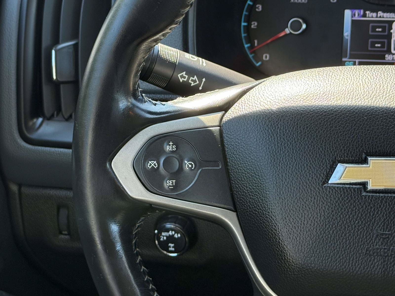 Used 2018 Chevrolet Colorado Z71 AWD/4WD image 13