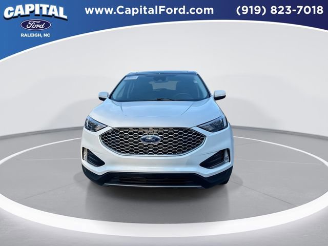Certified 2024 Ford Edge SEL w/ Convenience Package AWD/4WD image 9