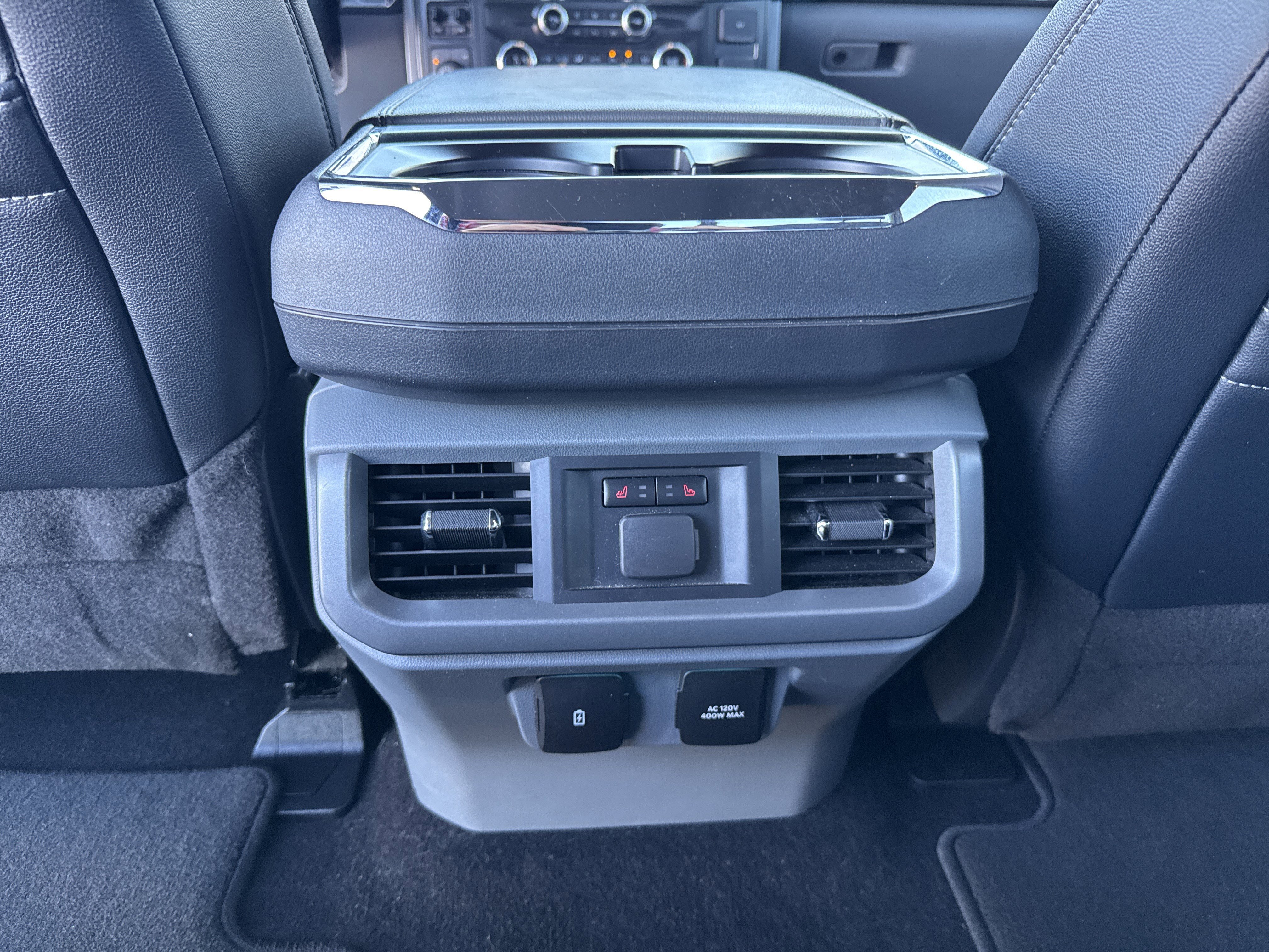 Certified 2022 Ford F150 Lariat w/ Equipment Group 502A High image 33