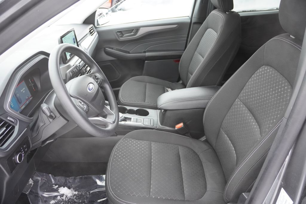 Certified 2025 Ford Escape Active image 16