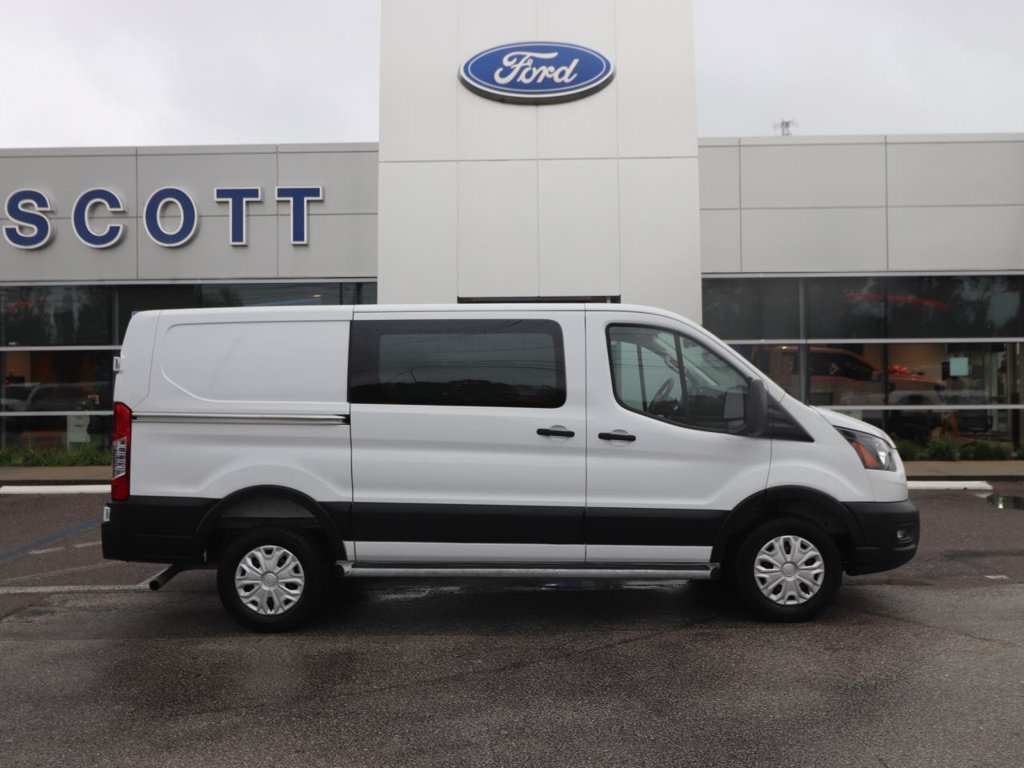 Certified 2025 Ford Transit 250 Low Roof w/ Exterior Upgrade Package RWD image 17