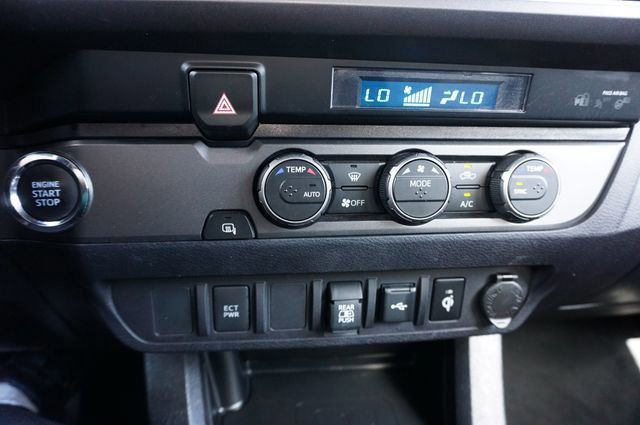 Used 2023 Toyota Tacoma TRD Sport RWD image 21