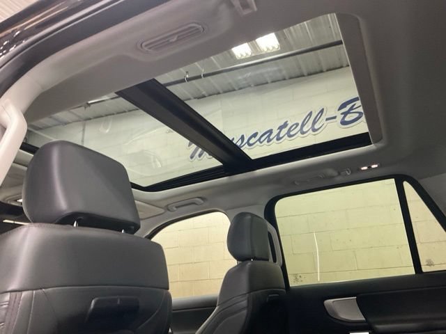 Certified 2025 Ford Expedition Max Active AWD/4WD image 16