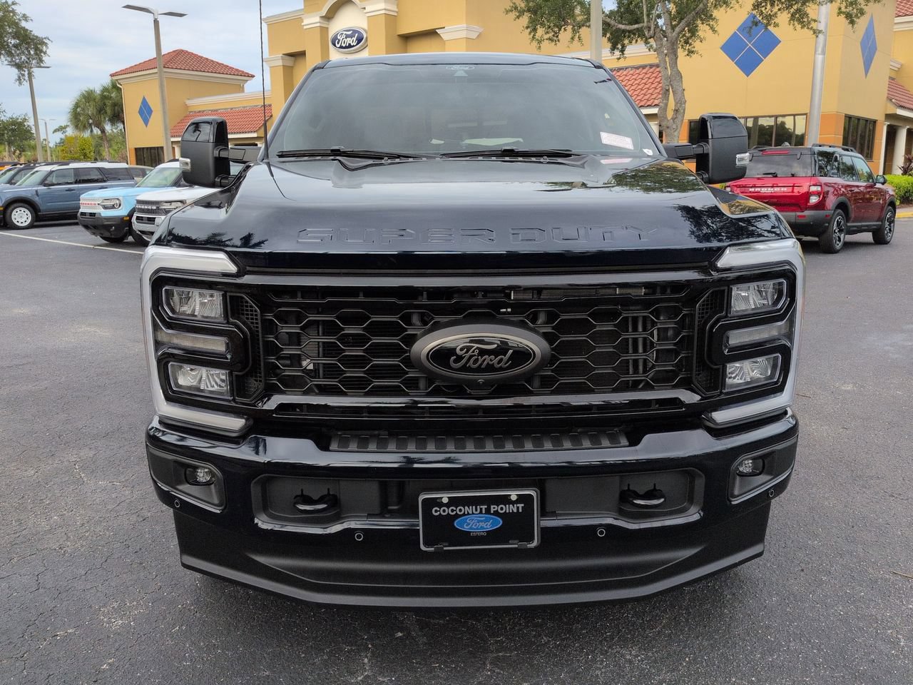 Certified 2025 Ford F250 Lariat w/ Lariat Ultimate Package AWD/4WD image 9