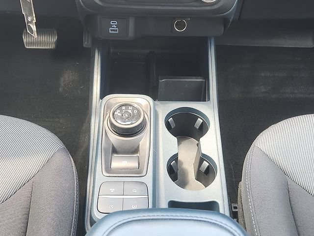 Certified 2022 Ford Maverick XL FWD image 18