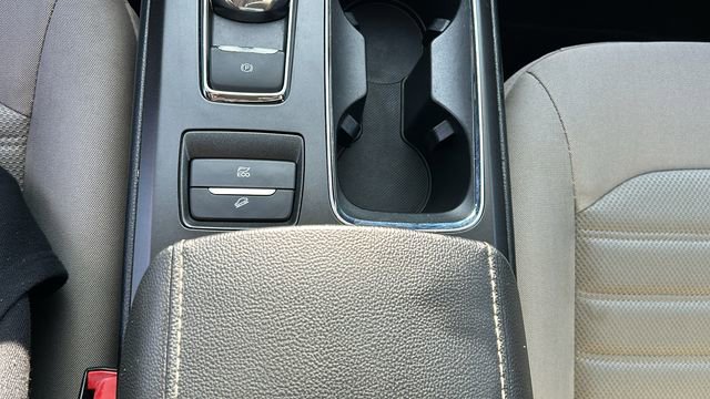 Certified 2018 Ford Fusion S image 22