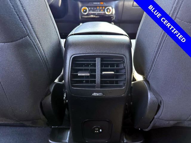 Certified 2022 Ford Escape SE w/ Cold Weather Package AWD/4WD image 9