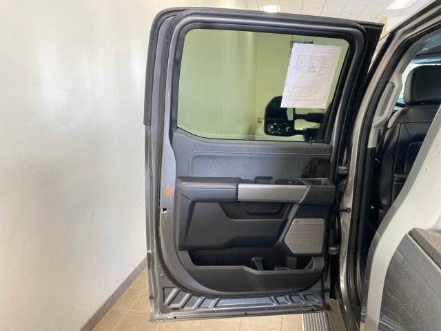 Certified 2024 Ford F350 Lariat w/ Lariat Ultimate Package AWD/4WD image 8