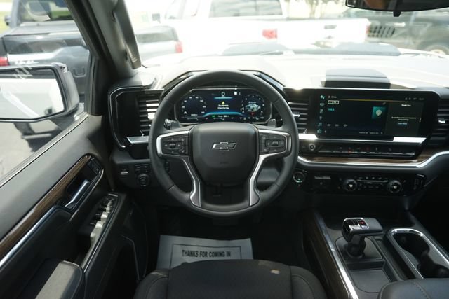 Used 2023 Chevrolet Silverado 1500 LT Trail Boss w/ Convenience Package II AWD/4WD image 21