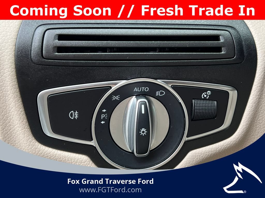 Used 2022 Mercedes-Benz GLC 300 4MATIC image 18