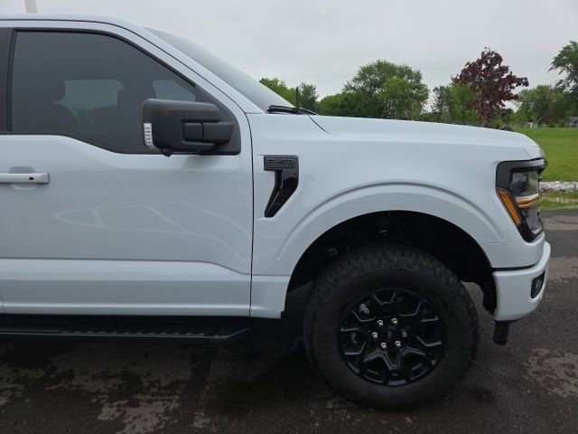 Certified 2025 Ford F150 XLT w/ Equipment Group 302A MID AWD/4WD image 4