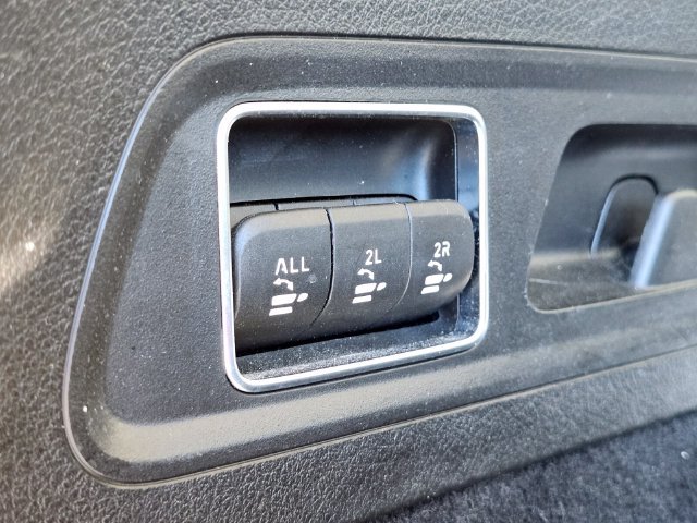 Used 2021 Mercedes-Benz GLS 450 4MATIC image 34