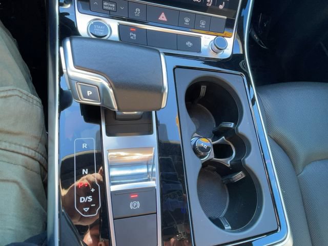 Used 2025 Audi Q7 3.0T Premium Plus w/ Premium Plus Package AWD/4WD image 27