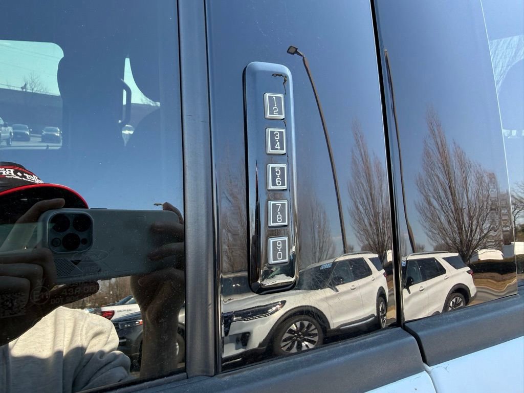 Certified 2022 Ford F150 XLT w/ Equipment Group 302A High image 13