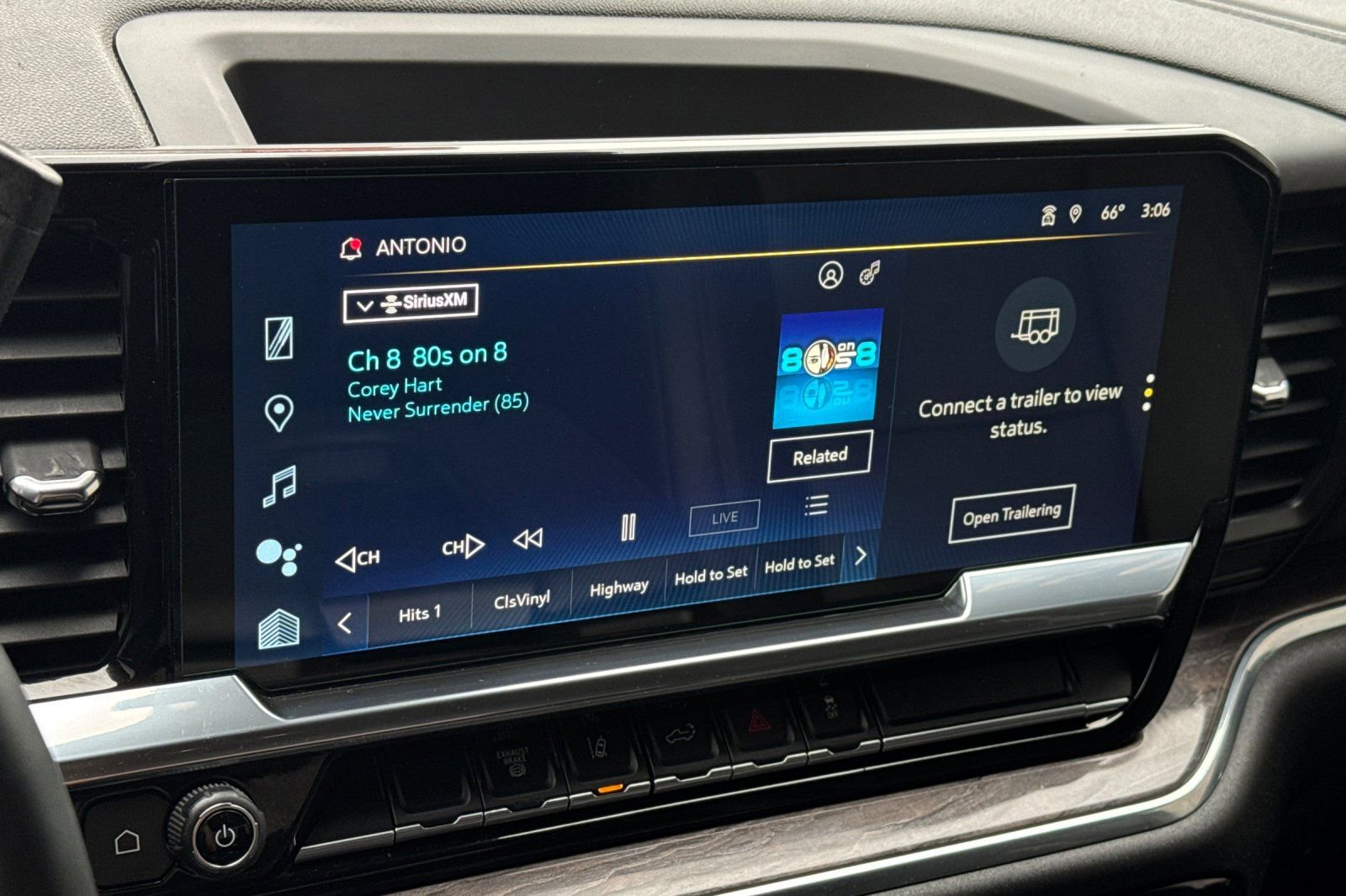 Used 2024 Chevrolet Silverado 2500 LTZ image 19