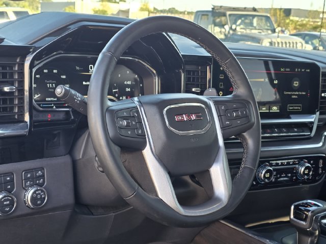Used 2023 GMC Sierra 1500 SLT AWD/4WD image 30