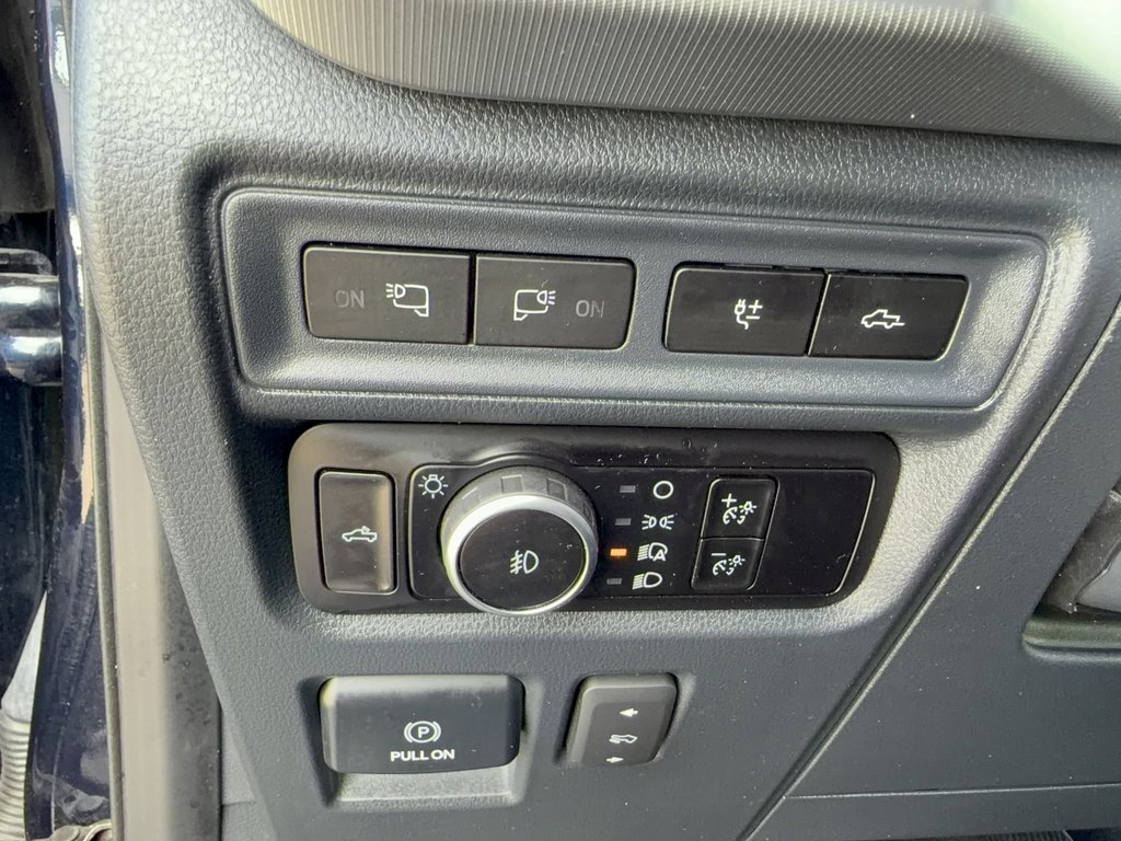 Certified 2023 Ford F150 Raptor w/ Raptor 37 Performance Package image 30