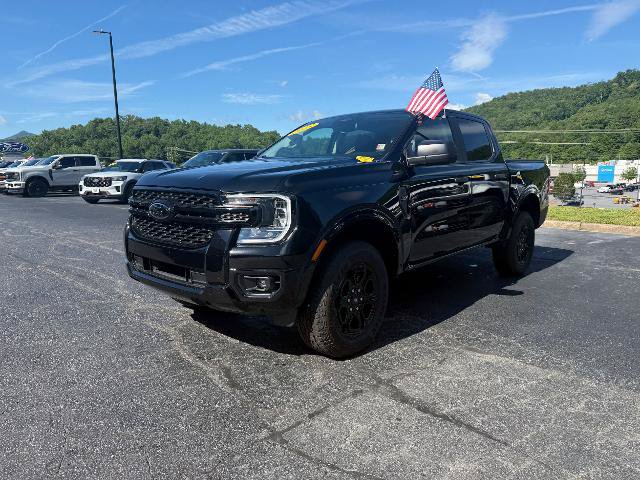Certified 2025 Ford Ranger XLT w/ FX4 Off-Road Package AWD/4WD image 1