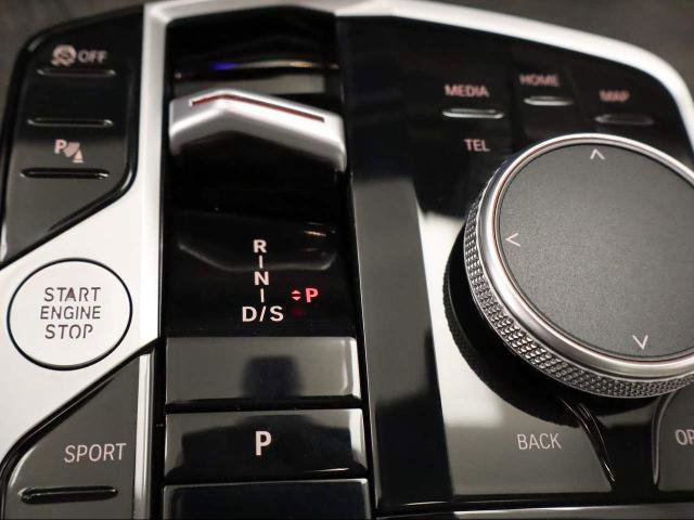 Used 2024 BMW X5 xDrive40i w/ M Sport Package image 33