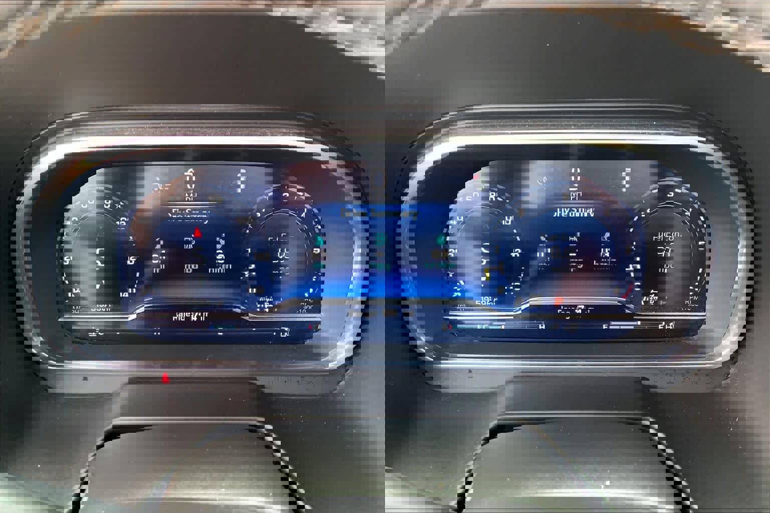 Used 2023 Chevrolet Tahoe Z71 w/ Luxury Package image 26