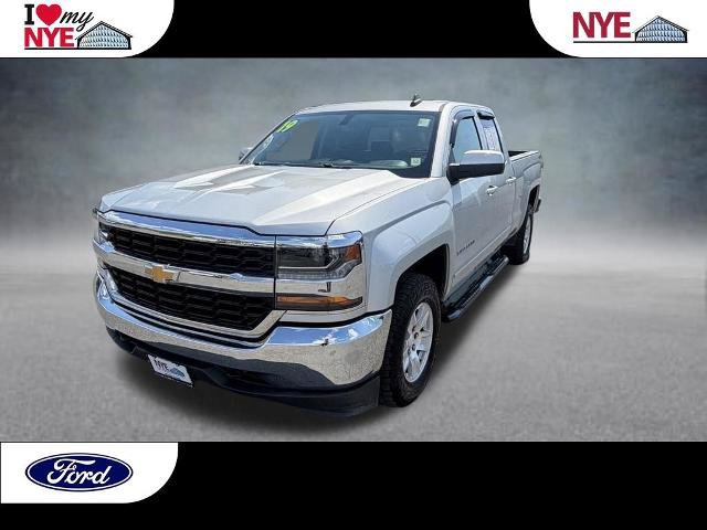 Used 2019 Chevrolet Silverado 1500 LT AWD/4WD image 1