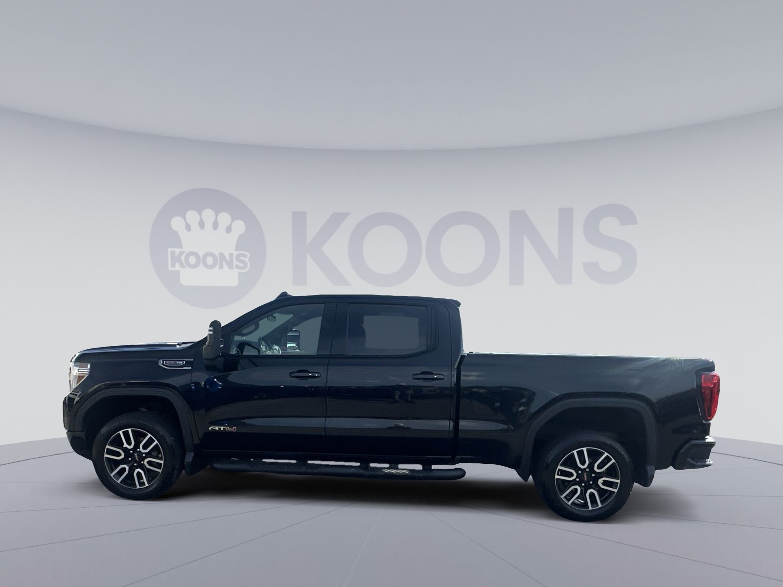 Used 2021 GMC Sierra 1500 AT4 w/ AT4 Preferred Package AWD/4WD image 13