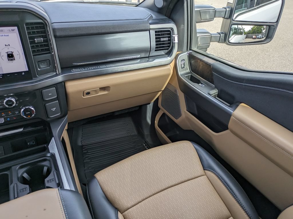 Certified 2025 Ford F350 Lariat w/ Chrome Package AWD/4WD image 18