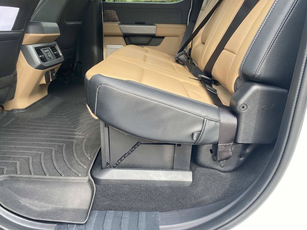 Certified 2023 Ford F250 Lariat w/ Lariat Ultimate Package AWD/4WD image 16