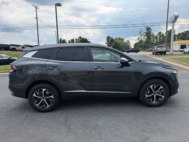 Used 2024 Kia Sportage EX AWD/4WD image 6