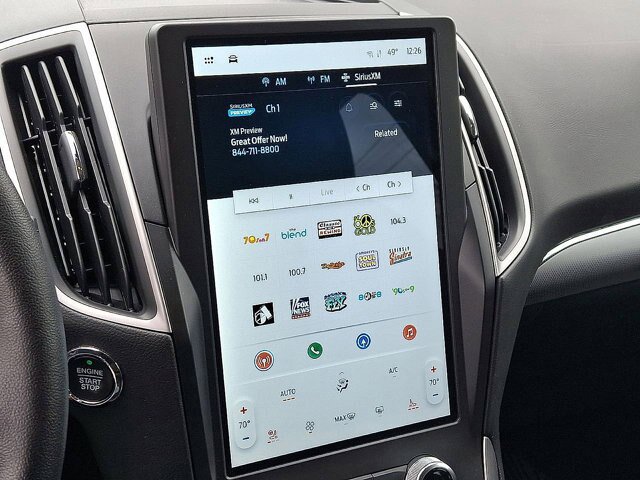 Certified 2021 Ford Edge SEL w/ Convenience Package AWD/4WD image 14
