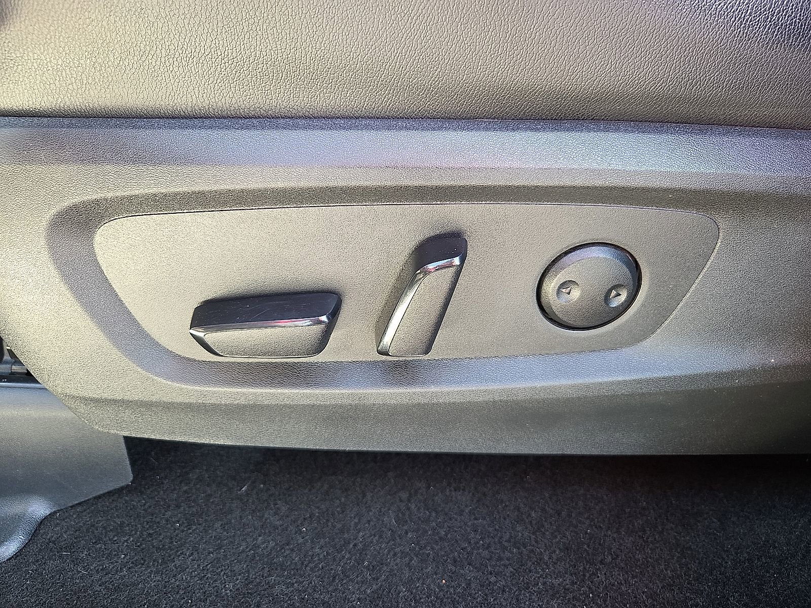 Used 2023 Nissan Pathfinder Rock Creek image 16