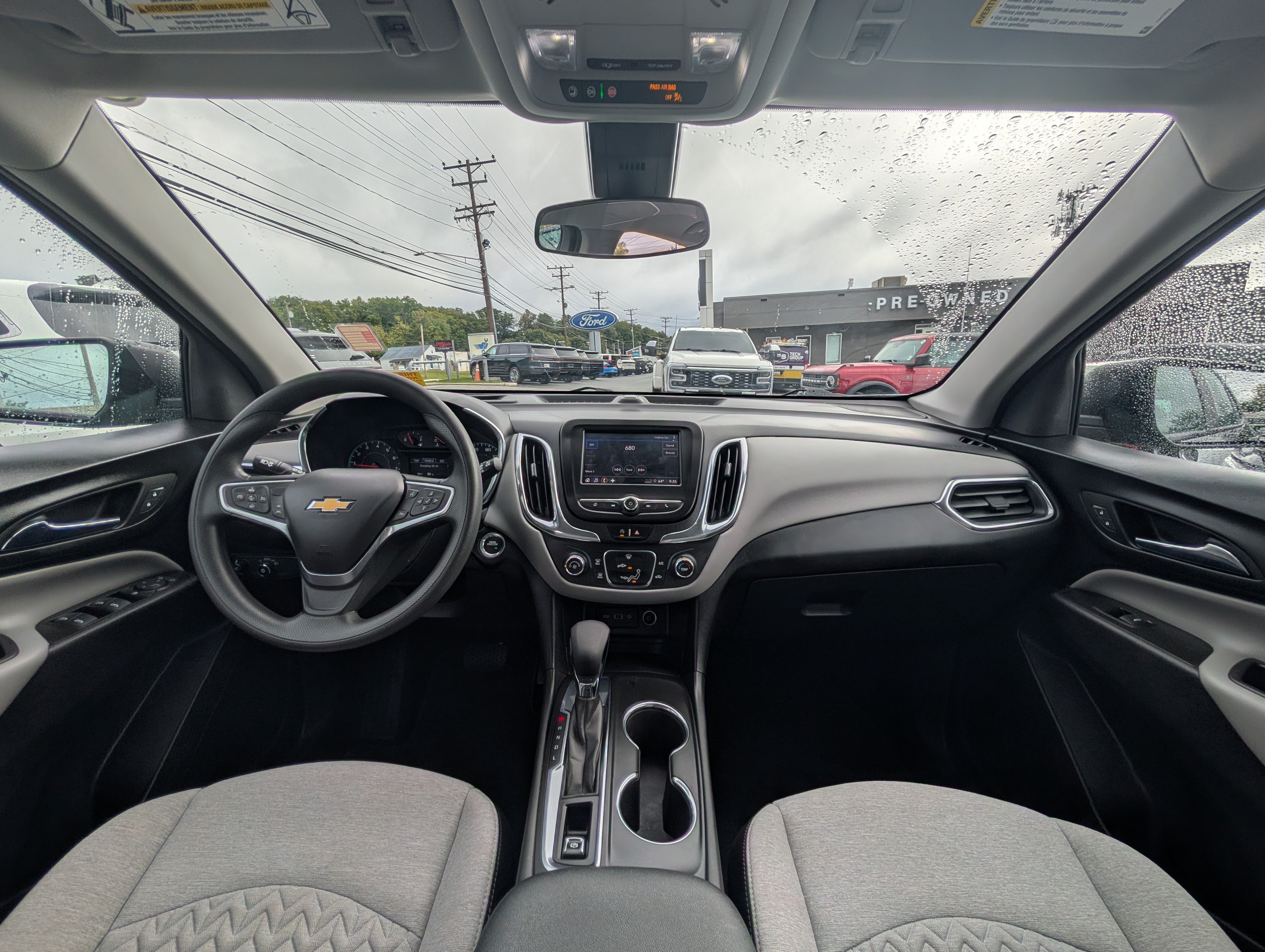 Used 2023 Chevrolet Equinox LS FWD image 17