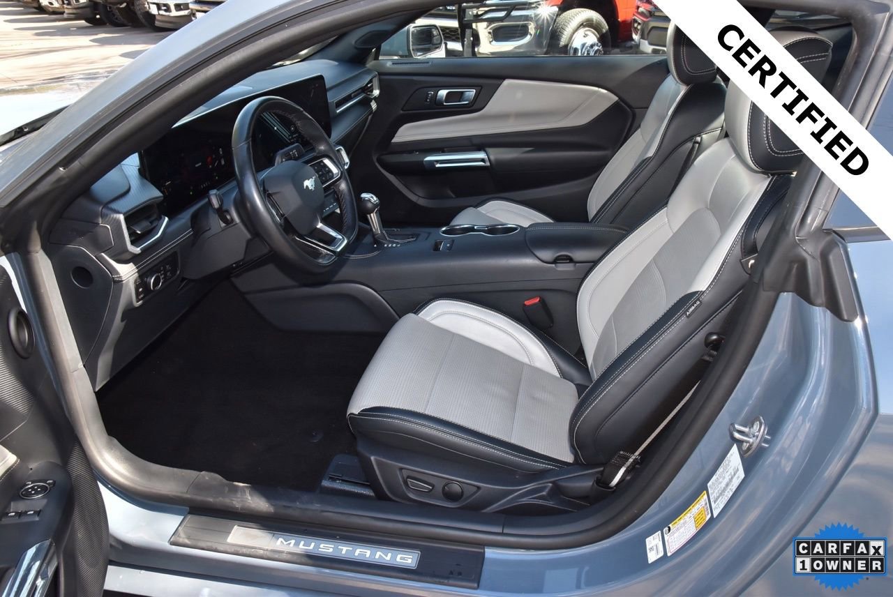 Certified 2025 Ford Mustang Premium image 31