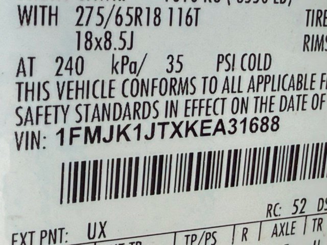 Certified 2019 Ford Expedition Max XLT w/ Equipment Group 201A AWD/4WD image 10