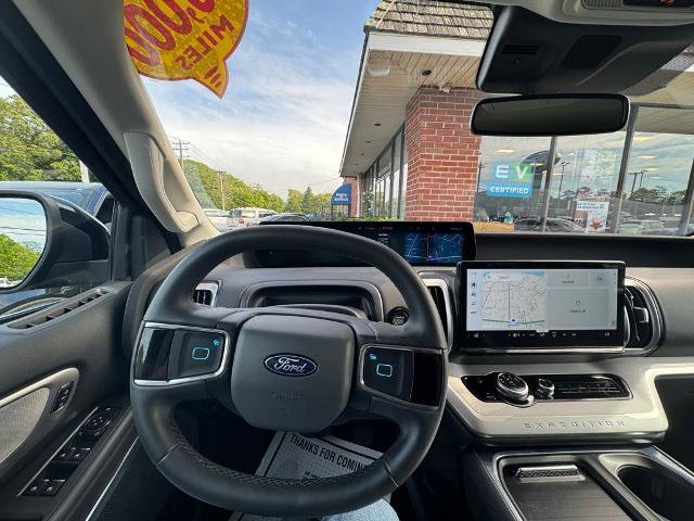 Certified 2025 Ford Expedition Max Active AWD/4WD image 20