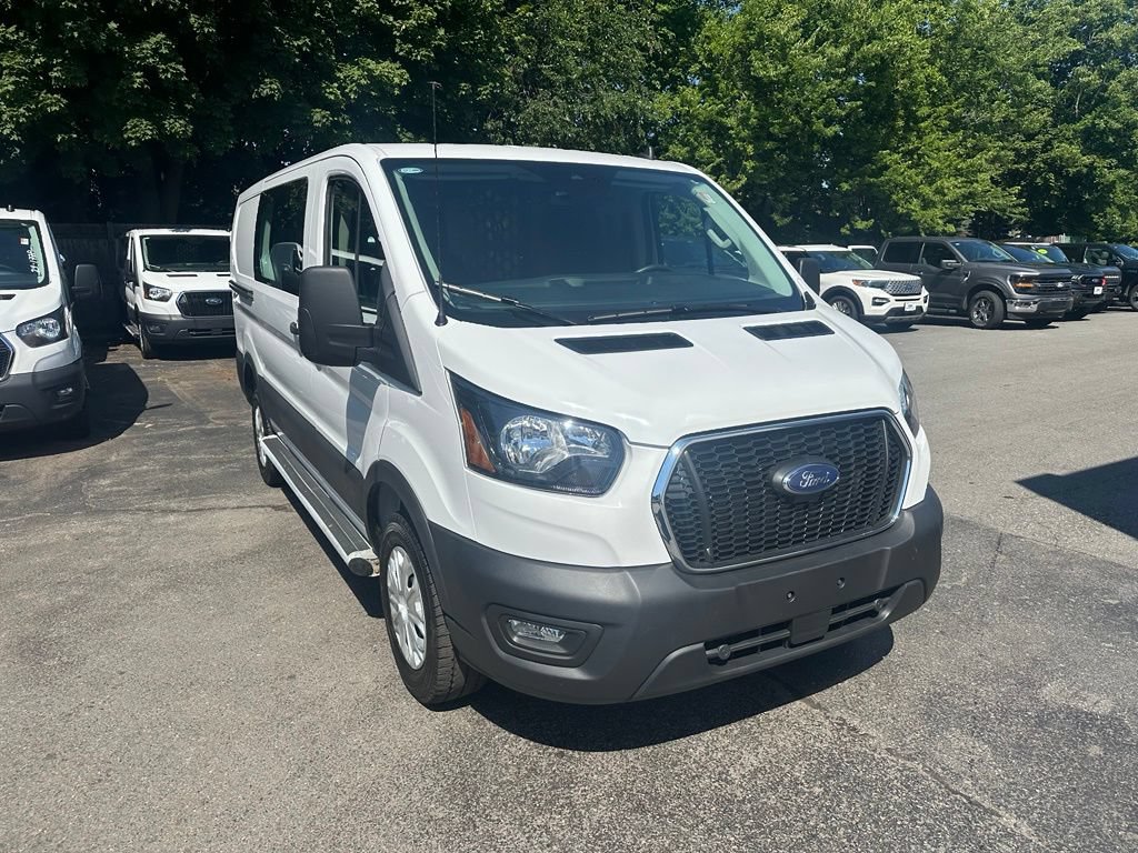 Certified 2025 Ford Transit 250 Low Roof w/ Exterior Upgrade Package RWD image 3
