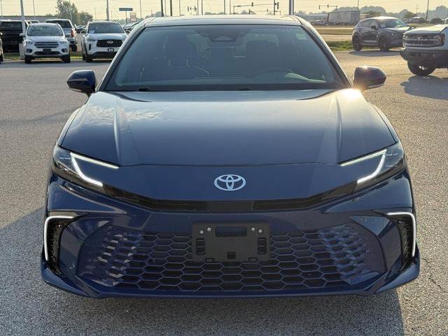 Used 2025 Toyota Camry XSE FWD image 10