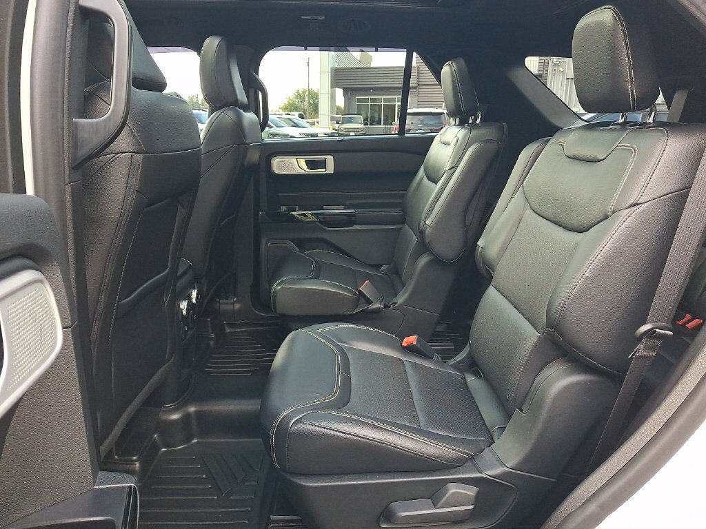 Certified 2021 Ford Explorer ST w/ Equipment Group 401A AWD/4WD image 10