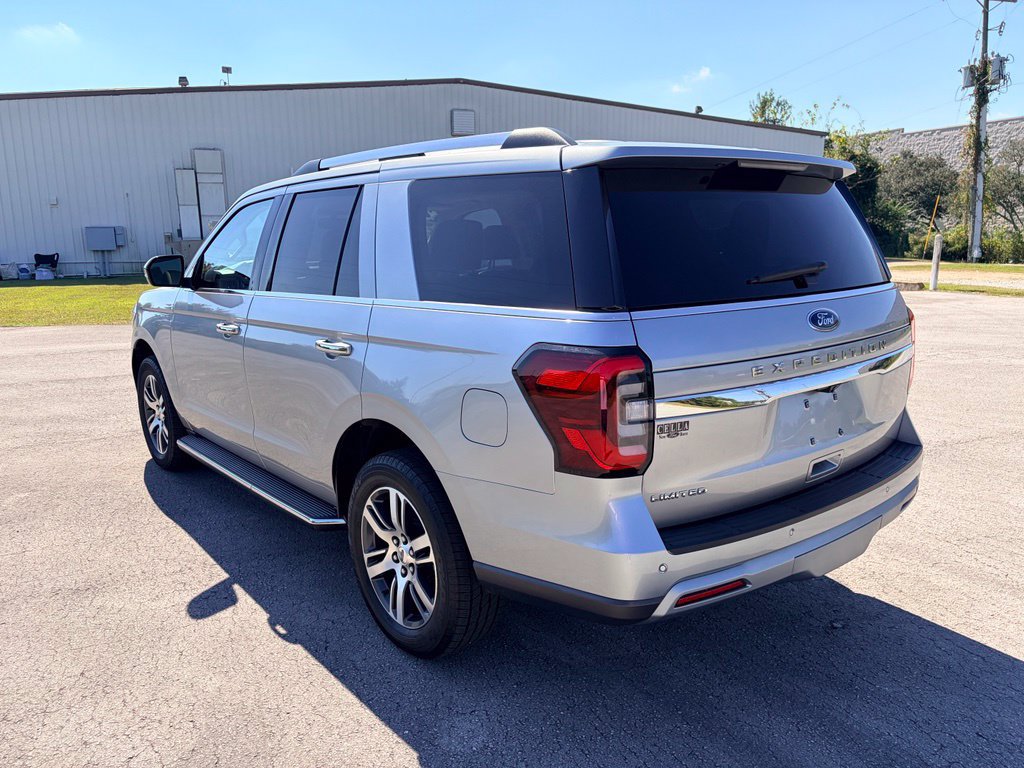 Certified 2022 Ford Expedition Limited RWD image 4