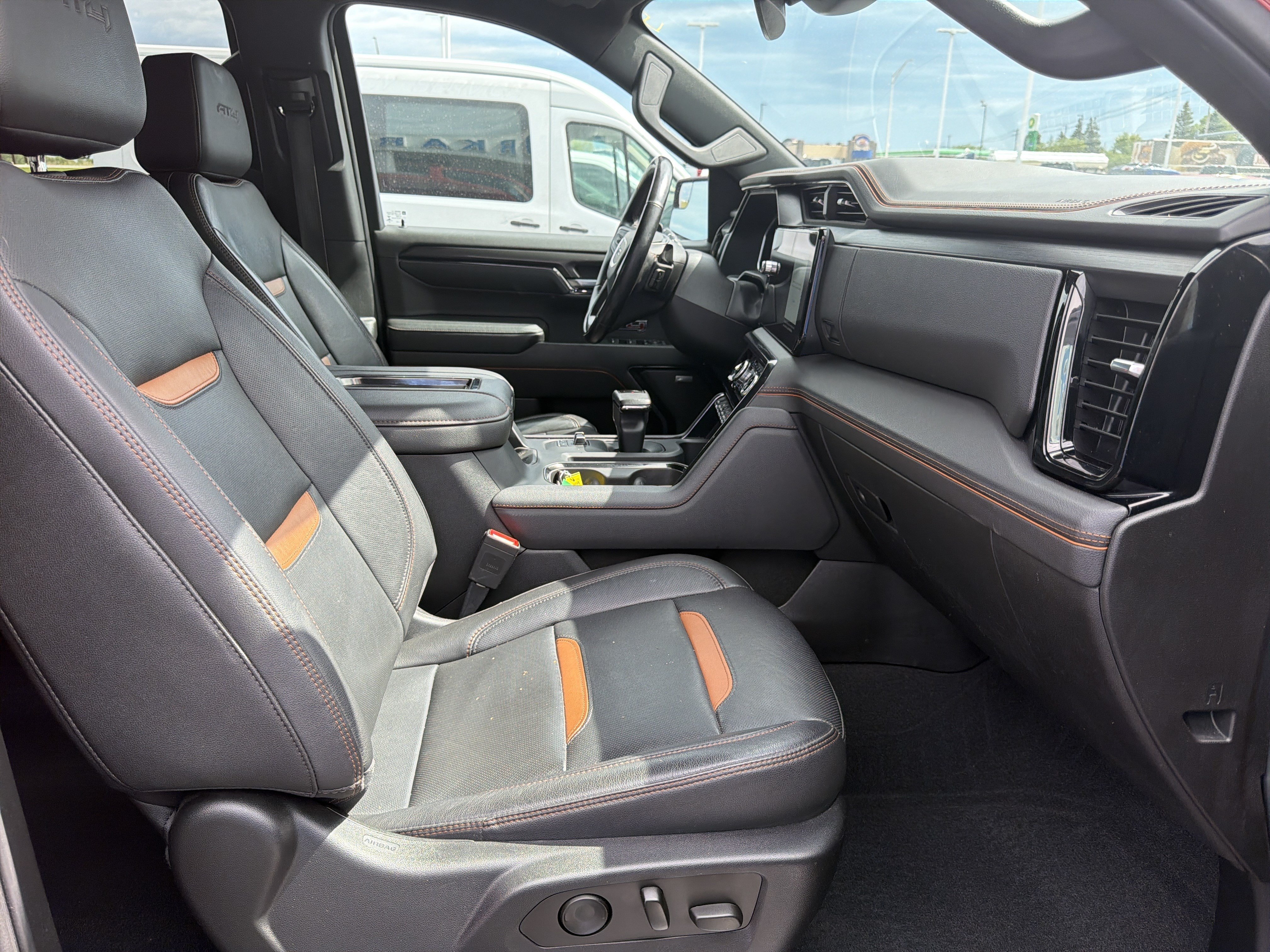 Used 2022 GMC Sierra 1500 AT4 AWD/4WD image 54