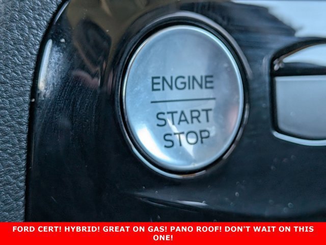 Certified 2023 Ford Escape Platinum w/ Premium Technology Package image 17