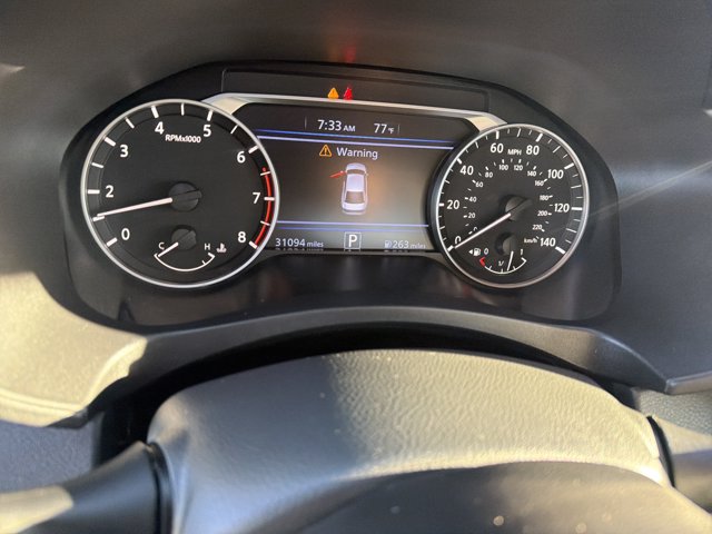 Used 2025 Nissan Altima 2.5 SV FWD image 10