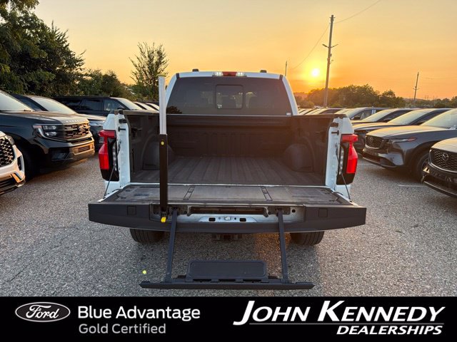 Certified 2022 Ford F150 Lightning Platinum AWD/4WD image 7