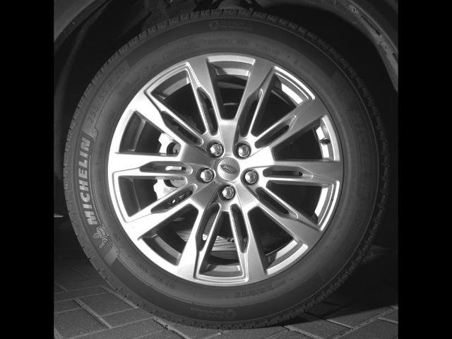 Certified 2025 Ford Explorer Platinum RWD image 10