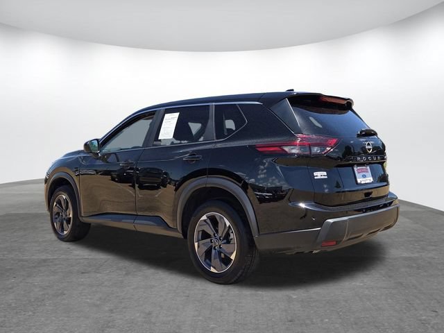 Used 2025 Nissan Rogue SV FWD image 6
